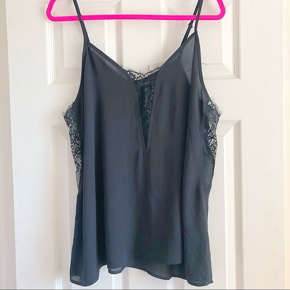 BNWOT Torrid Size 0 lace cami
